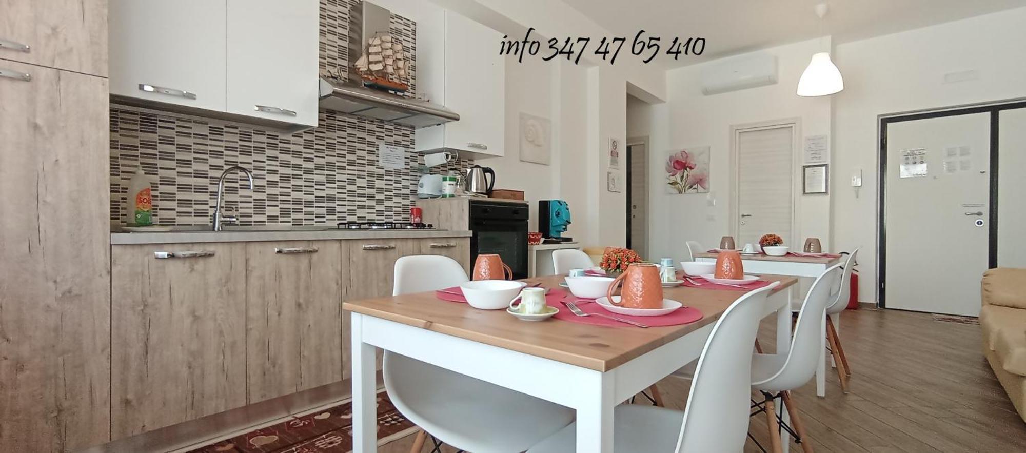B & B Civico 6 Rooms Salerno Ngoại thất bức ảnh